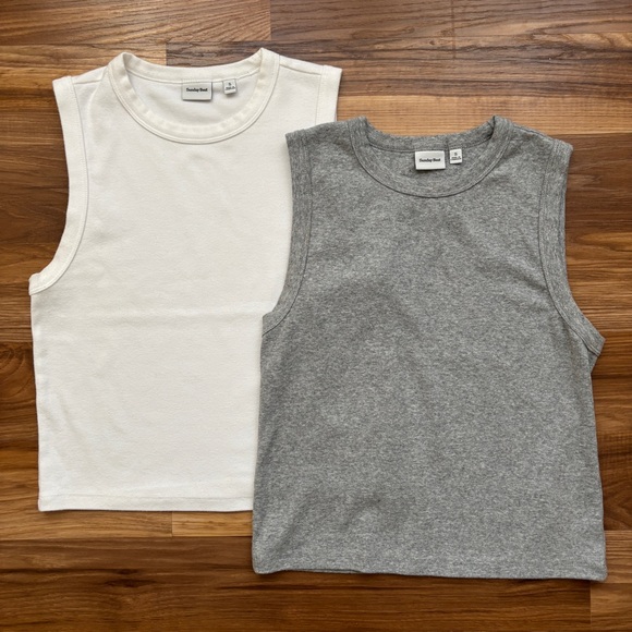 BUNDLE (4) Aritzia Sunday Best Wilfred Free Tops Tanks Set XS/S - Picture 12 of 16